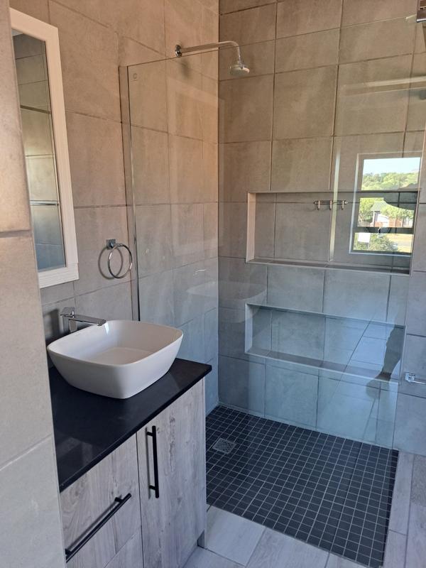 4 Bedroom Property for Sale in Pearly Beach Western Cape